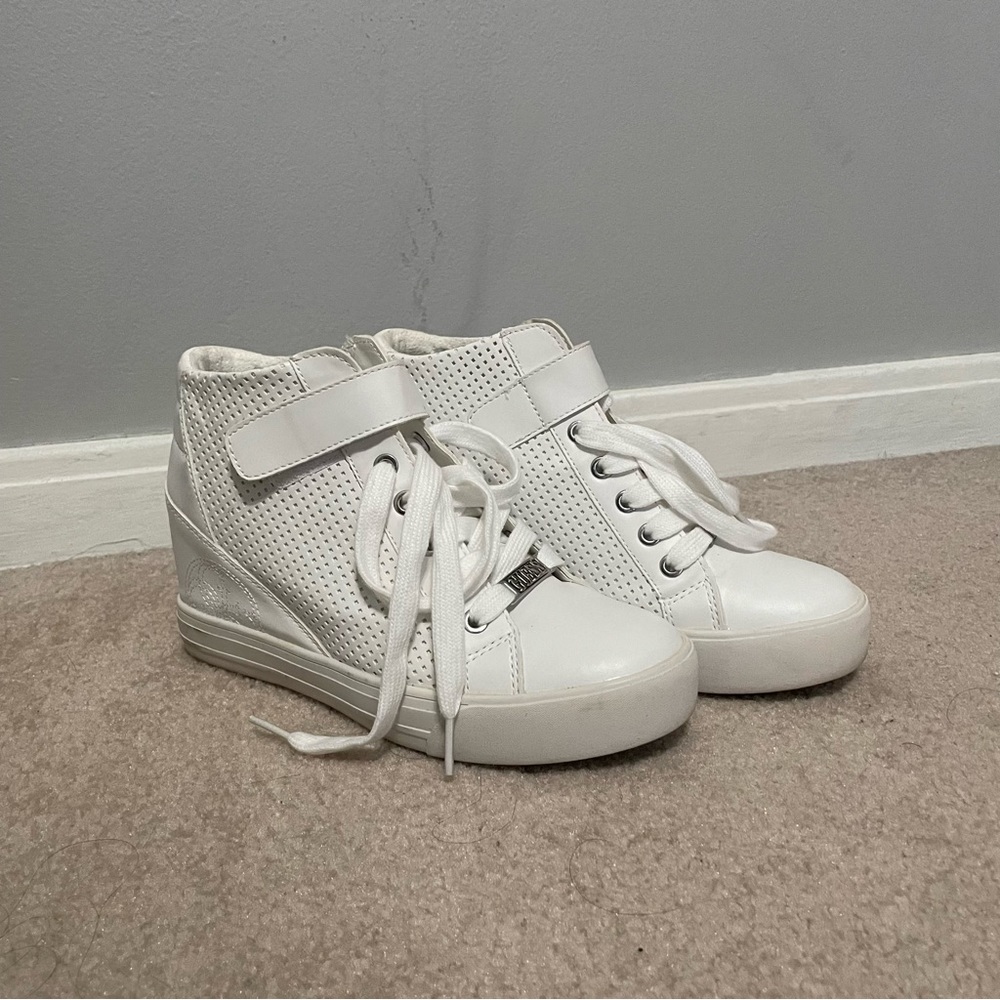 Guess leather wedged sneakers - white 7.5W
